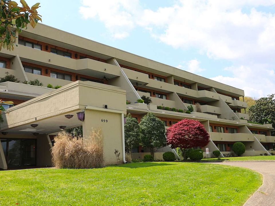 1st image of 699 Whitaker Blvd W APT 105