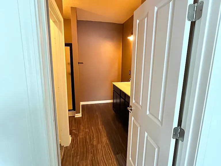 3175 Rossmore Cir — Photo 28