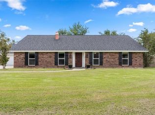 1905 Azalea St, Sulphur, LA 70663