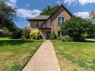 3401 Eisenhower Ln, Plano, TX 75023