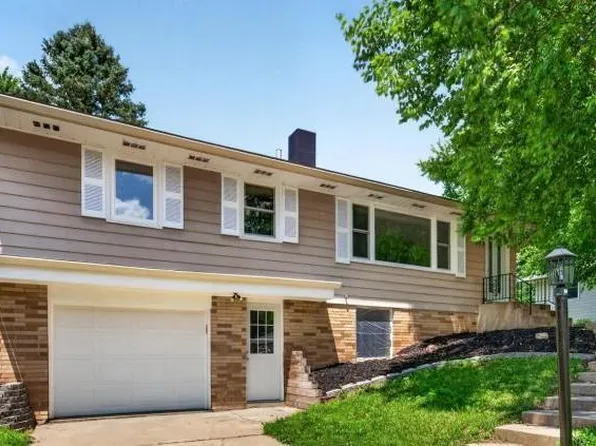 4035 6th St NW, Rochester, MN 55901