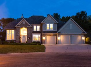 1421 12th St SW, Minot, ND 58701