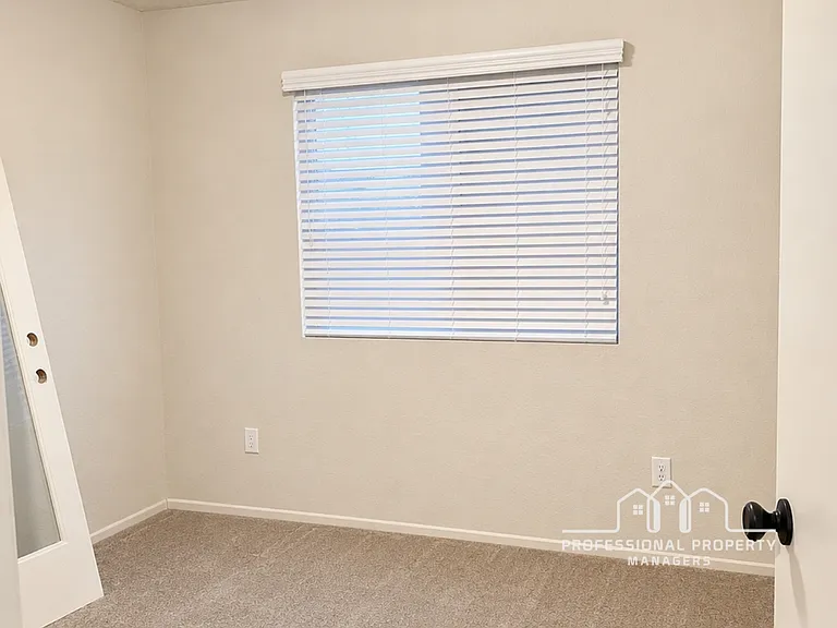 7334 E 39th Pl — Photo 8
