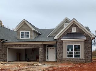 140 Cornmeal Cv, High Point, NC 27265