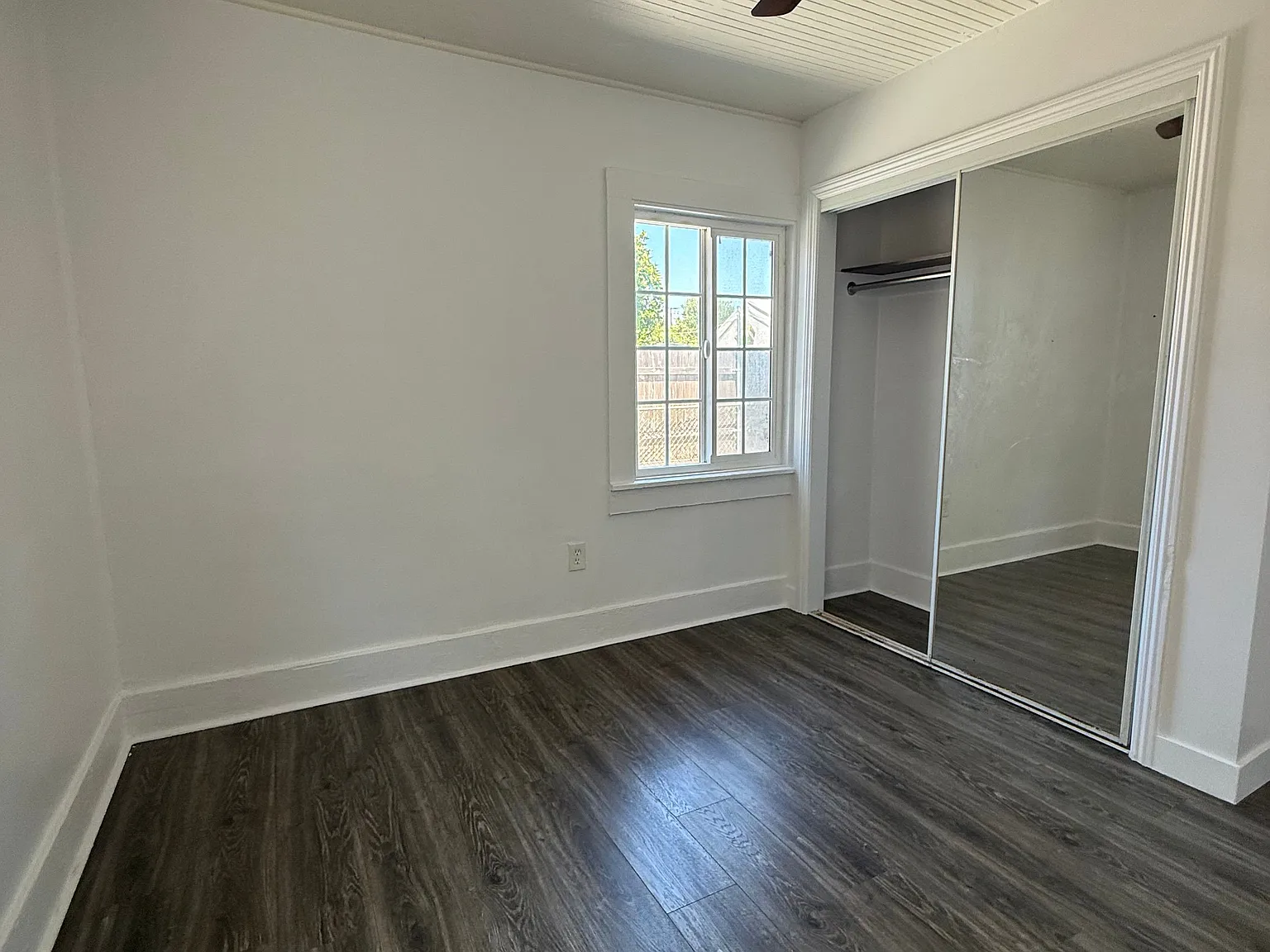 2 bed, $1,850 — Photo 4