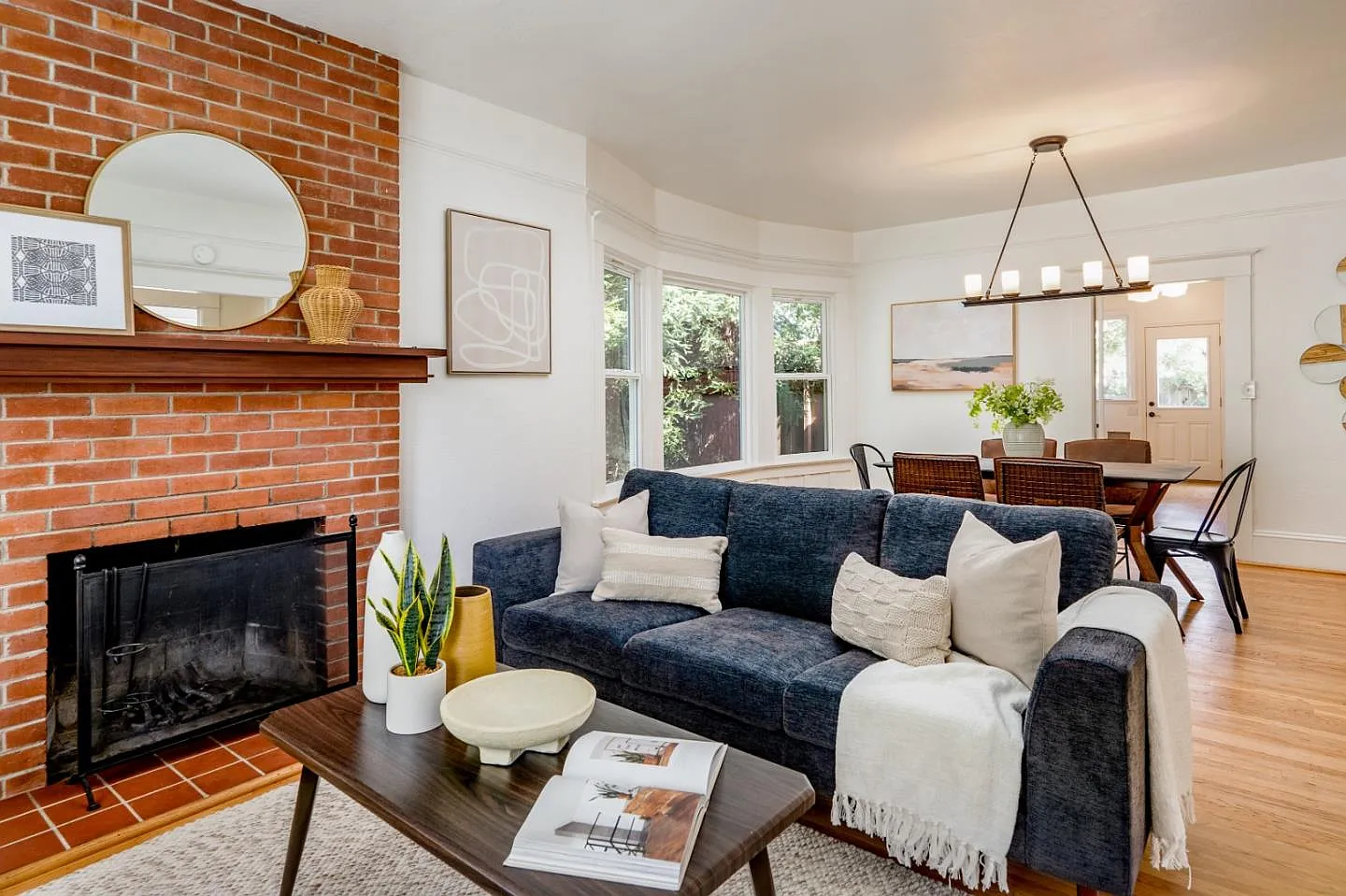 47 Katherine Ave photo 1