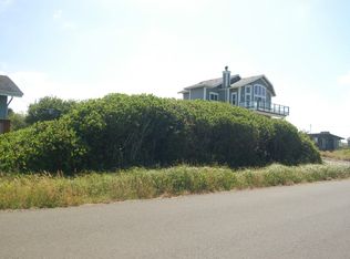 286 Sand Dune Ave SW, Ocean Shores, WA 98569