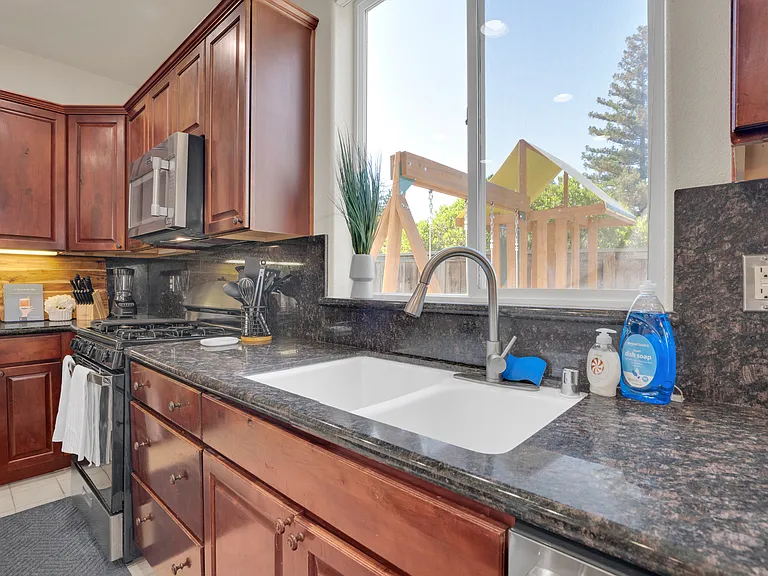 Santos Ranch Ct — Photo 9