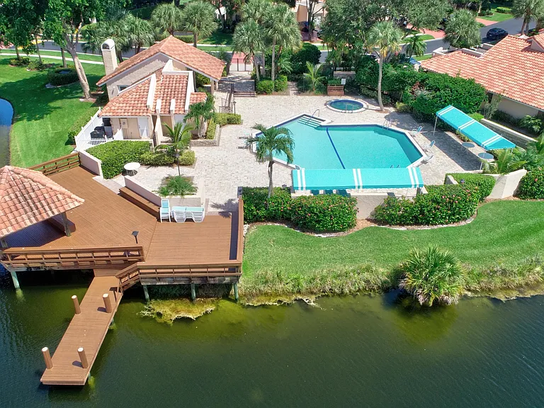 22667 Meridiana Dr — Photo 36
