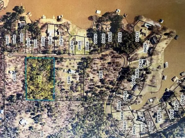 R9241 Shoreline Dr, Nacogdoches, TX 75964