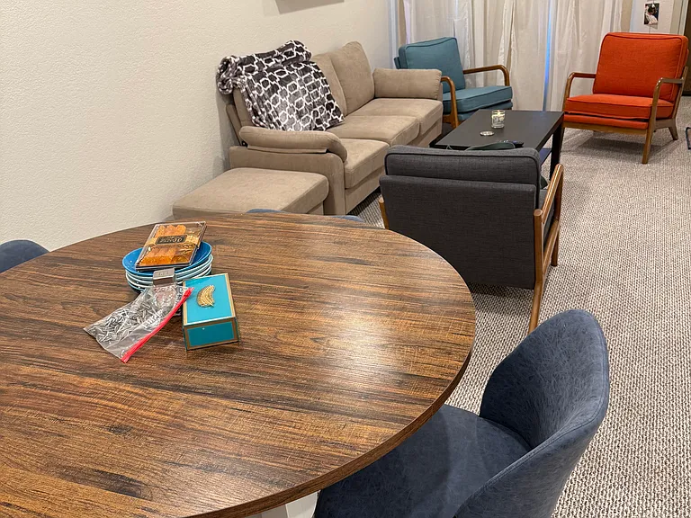 2801 N Los Felices Cir E #D208 — Photo 19