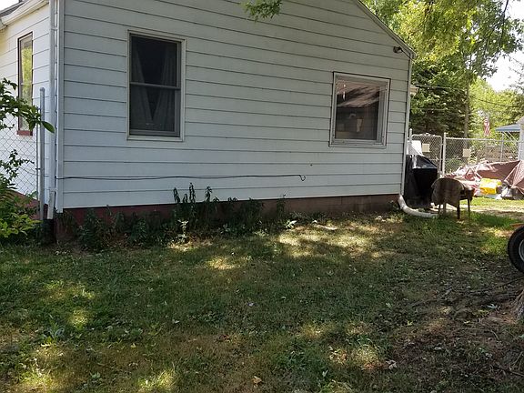 back(west side)house