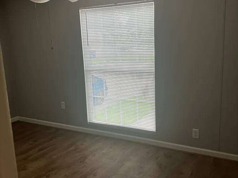 200 Raider Ln #11 — Photo 9