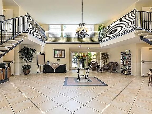 4th image of 4570 54th St Unit 120