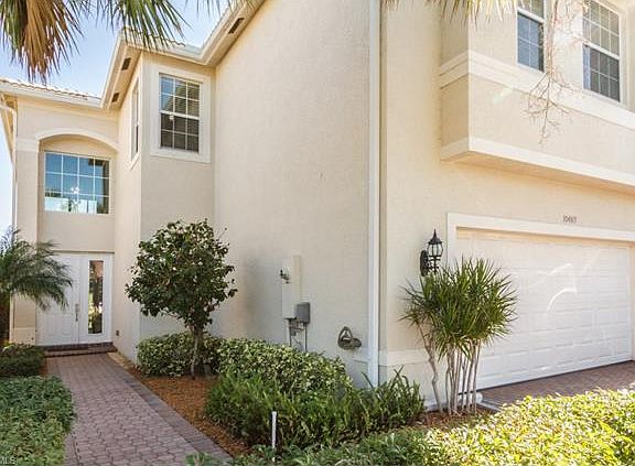 2nd image of 10489 Carolina Willow Dr
