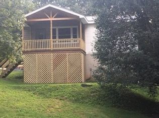 72 Card Ln, Blue Ridge, GA 30513