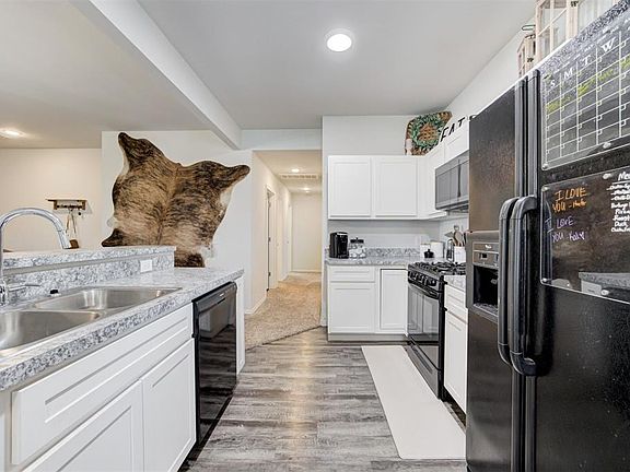 5th image of 10017 Wessex Dr