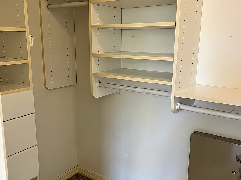624 Black Lion Dr NE — Photo 11