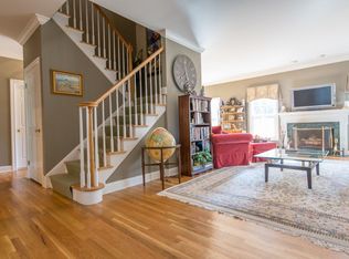 104 Lindabury Ln, Pottersville, NJ 07979