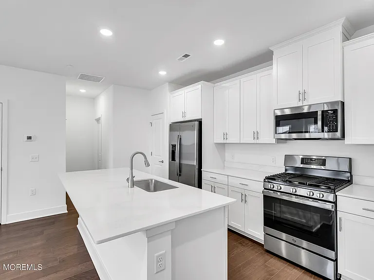 217 Aaron Truehart Way — Photo 18