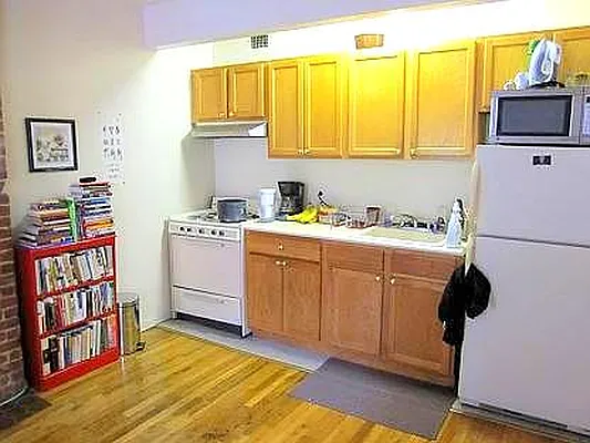 Rented by Manhattan Spaces | media 29