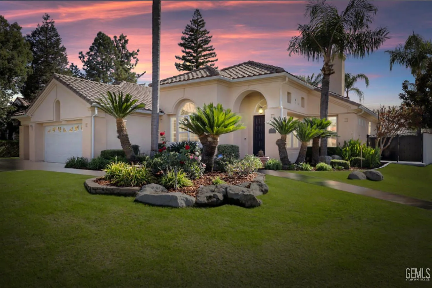 10921 Rockridge Way photo 1