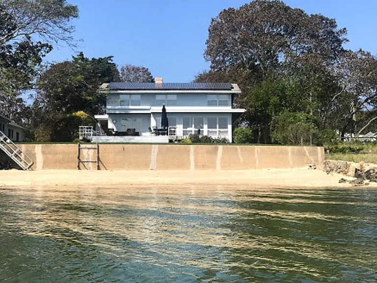11 Beach Rd — Photo 12