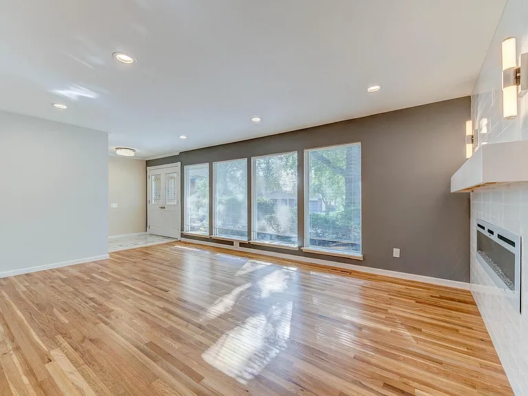 814 Fernview Dr — Photo 9