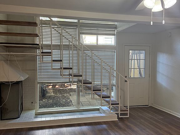 5th image of 4425 Travis St APT 104
