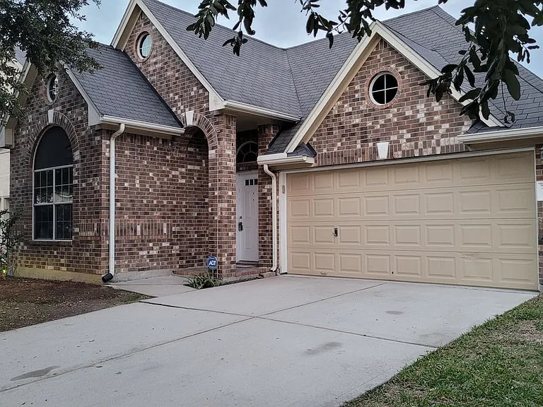 12930 Echo Landing Dr — Photo 3