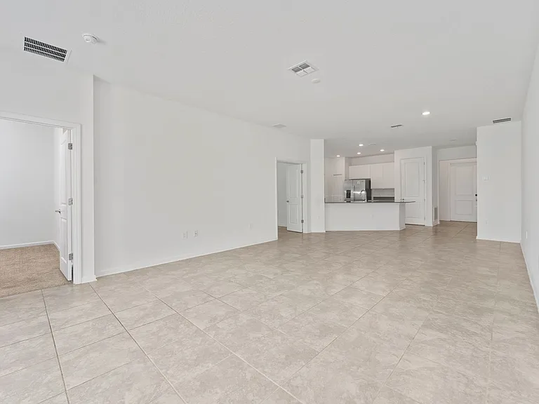 860 Daring Dr — Photo 11
