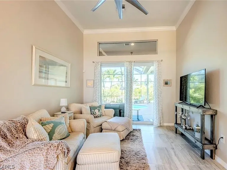 2409 SW 39th St — Photo 24