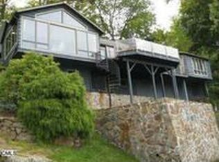 1 Partridge Ln, New Fairfield, CT 06812