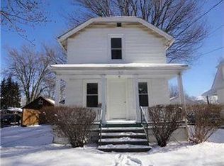 72 S Bristol Ave, Lockport, NY 14094