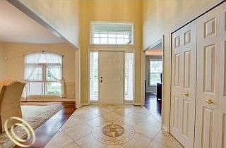 FOYER