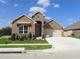 903 Melshire Dr, Garland, TX 75040