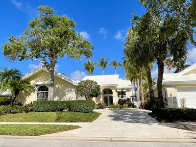 2735 Meadowlark Lane, West Palm Beach, FL, 33409