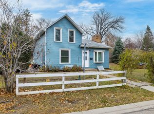 130 Grove St, Excelsior, MN 55331