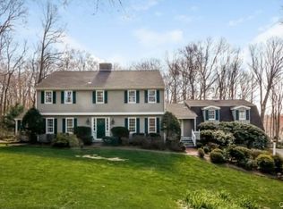 20 Juniper Pl, Wilton, CT 06897