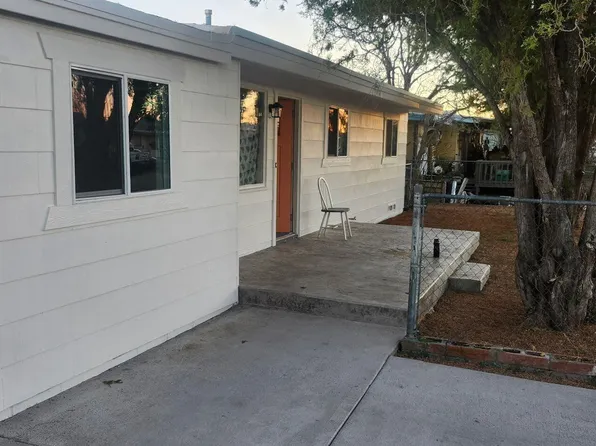 118 E Pinal St, Huachuca City, AZ 85616