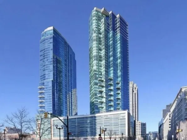 77 Hudson Street image 1 of 15
