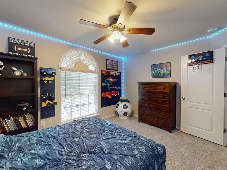 522 Baltustrol Dr — Photo 35