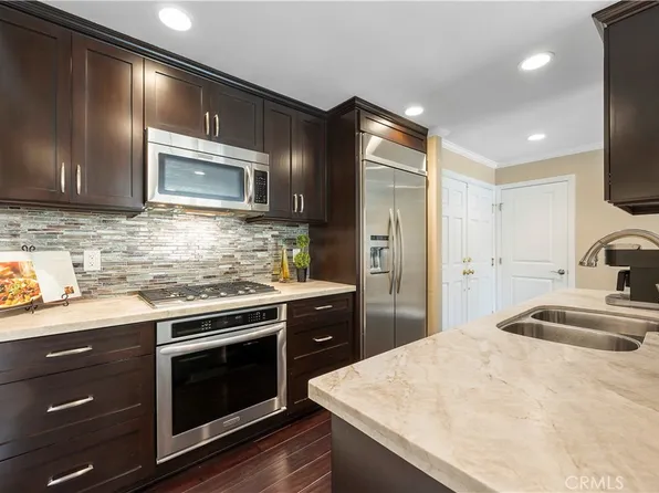 13569 Murphy Hill Dr, Whittier, CA 90601