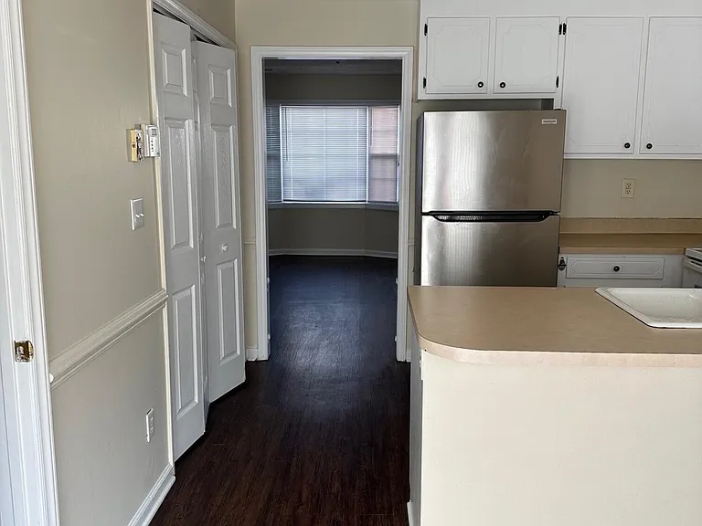3935 Sterling Pointe Dr #TTT1 — Photo 7