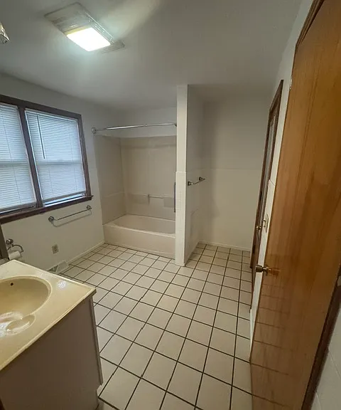 Main Floor Bathroom