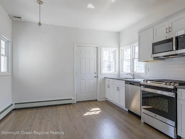 109 E River Rd #109A — Photo 9