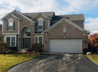 4121 Georgetown Cir, Algonquin, IL 60102