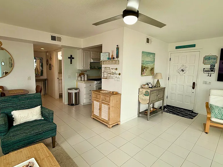 621 N Pacific St N #0 — Photo 4