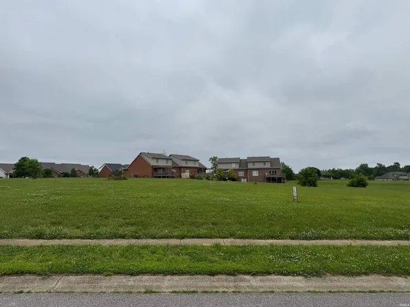 4545 Sierra Dr, Boonville, IN 47601