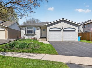 48 Tagge St, Kitchener, ON N2K 3R7